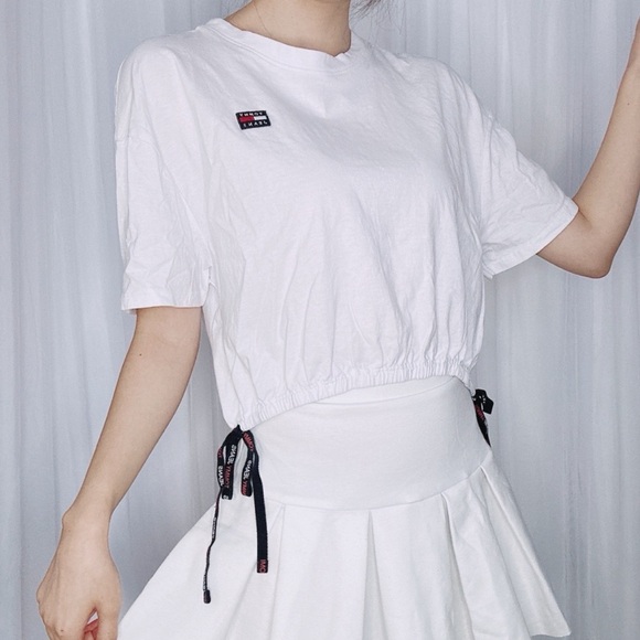 Tommy Hilfiger Jeans Crop Badge Tee White M - Picture 4 of 8